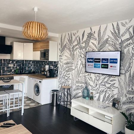 New: Appartement Tout Confort + Parking Gratuit Amiens Esterno foto