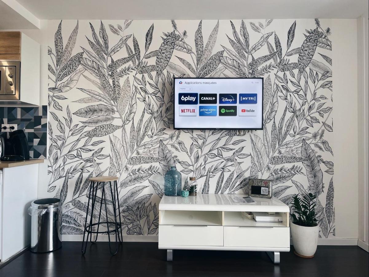 New: Appartement Tout Confort + Parking Gratuit Amiens Esterno foto